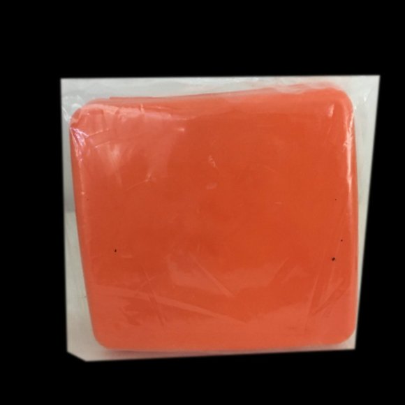 Keg 's Bright Orange Cereal Container 000330-5 - Picture 3 of 3